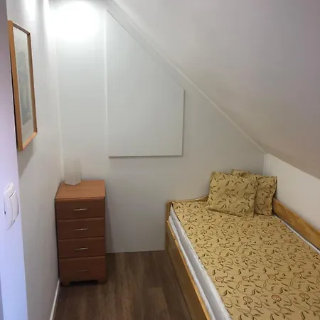 Laura-haus 아파트 본보야크바세기