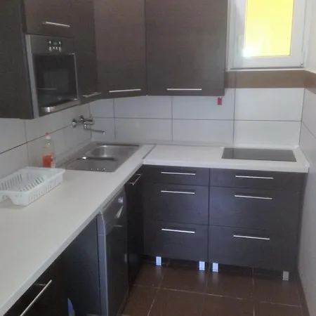 Laura-haus 본보야크바세기