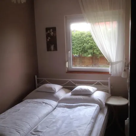 Laura-haus 아파트 본보야크바세기