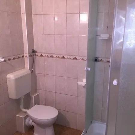 Laura-haus * Вонярцвашхедь